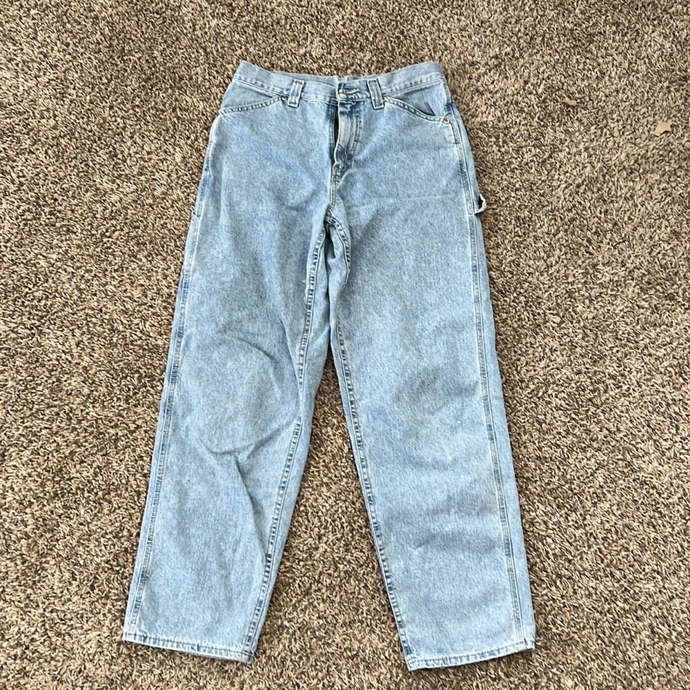 Cute Distressed Blue Jeans With Loop And Several Pockets